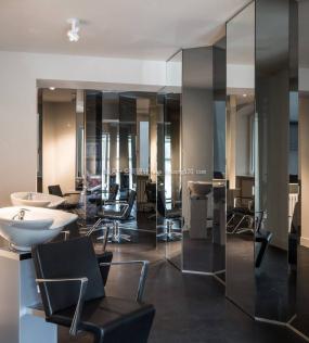 复古风格发廊装修装潢效果图