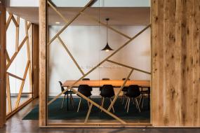 最新会议室实景设计装饰效果图片