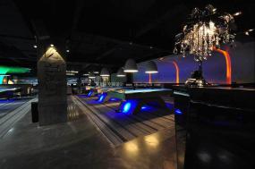 台球厅设计装潢图片