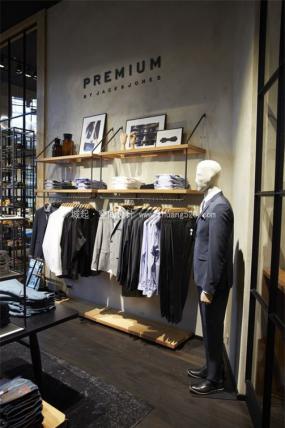 精品服装店装饰图片