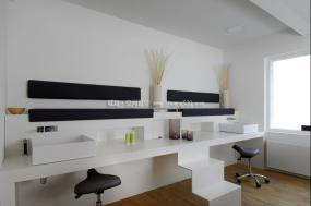 时尚健身房设计装修效果图