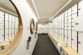 大型健身房装修实景图片