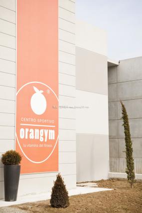 健身房地面装潢图片