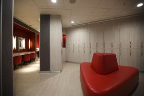 高档健身房地面装修图片