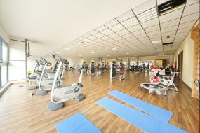 健身房地面装饰图片