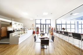 最新健身房地面装饰效果图