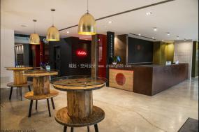 健身房吊顶设计装饰图片