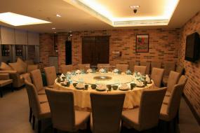 自助西餐厅装潢设计效果图片