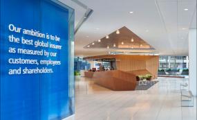 最新传统型办公室效果图