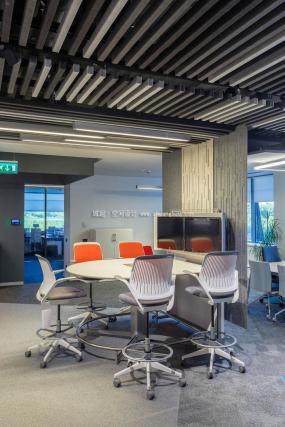 上海科技公司装潢设计效果图片