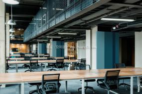 最新国际贸易公司装饰实景图