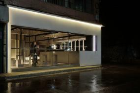 创意咖啡厅装修设计效果图片