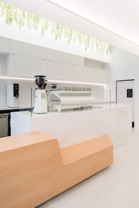 高端网红咖啡厅装修图片