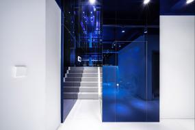 高档工业风咖啡厅装修图片