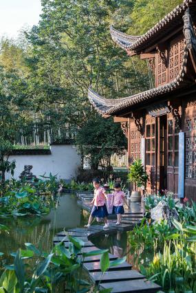 特色民宿设计装修效果图片