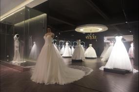 婚纱店设计装潢图片