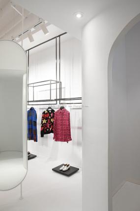 最新女装店装修设计效果图