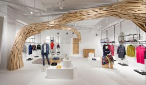 最新女装店设计装修图片