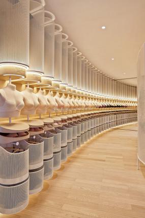 内衣店装修图片