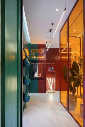 2019内衣店装修效果图