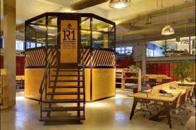 上海创意办公室装修效果图