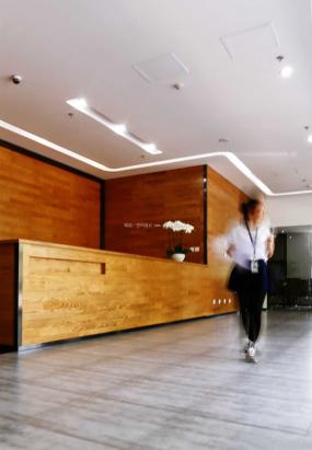 最新传统办公室效果图