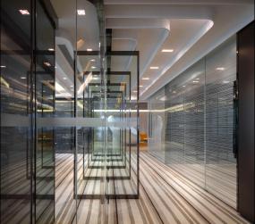 高端传统办公室装修图片