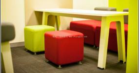 国际化办公室设计装饰图