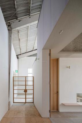 大气简约风格办公室装饰图片