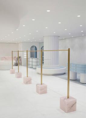 现代简约风格专卖店装修效果图