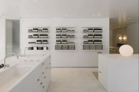 简约风格专卖店设计装饰效果图