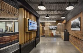 日式简约风格服装店装修图片