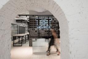 高档大气风格办公室装修图片