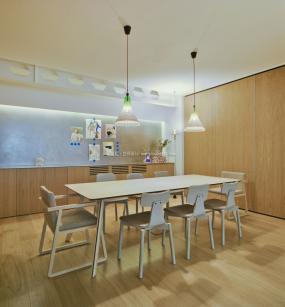 商业成熟风格办公室设计装饰图片