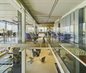 简单大气风格办公室装修图片