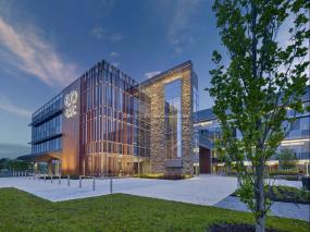 办公室最新室内装饰设计效果图片大全