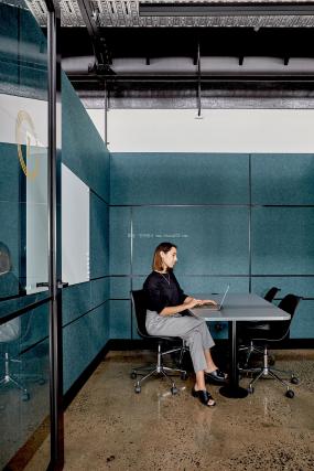 办公室过道装饰装修效果图片