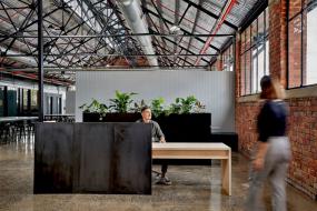 办公室过道装修实景图片