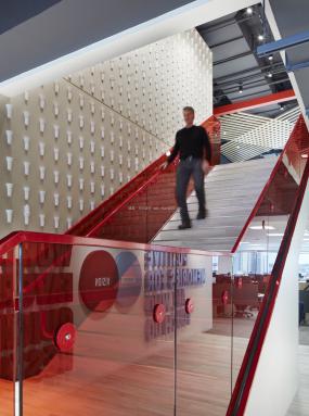 2018最新5a写字楼过道吊顶装修效果图片欣赏