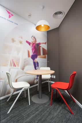 欧美办公室装修风格集成吊顶装修效果图