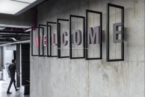 大办公室集成吊顶装修效果图片