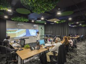 60平办公室室内吊顶装修效果图片欣赏