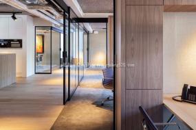 最新办公室室内吊顶设计装修效果图片