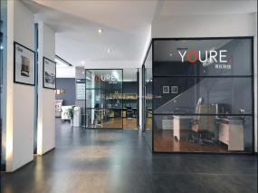 现代办公室吊顶装修效果图片