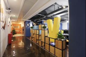 国外办公室室内吊顶装饰装修效果图片