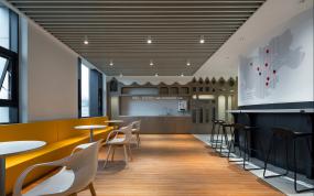 办公室装修设计室内会议内部吊顶装修图 