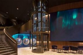 大型员工办公室吊顶装修设计图