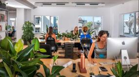 办公室顶面集成吊顶装修效果图