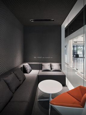 2018办公室吊顶设计装修效果图片大全