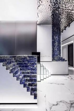 180平米办公室室内吊顶装修效果图片欣赏